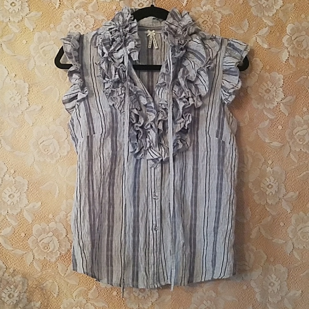 ANTHROPOLOGIE LAPIS TOP GRAY STRIPE SZ M